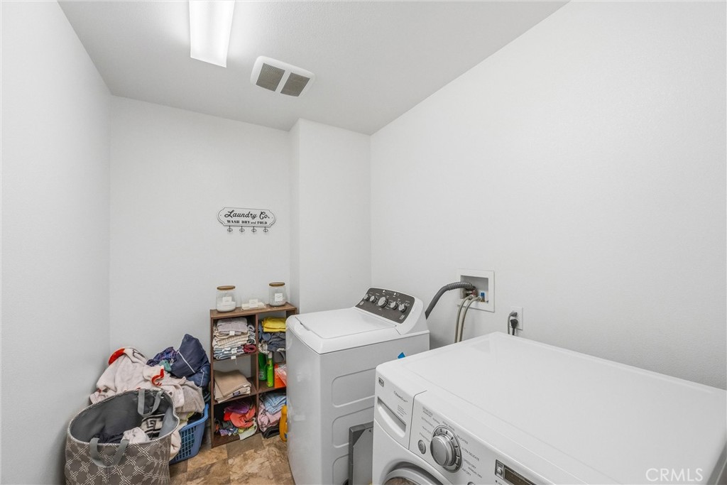 16039 Cordova Property Photo 16
