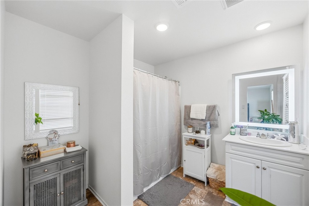 16039 Cordova Property Photo 21