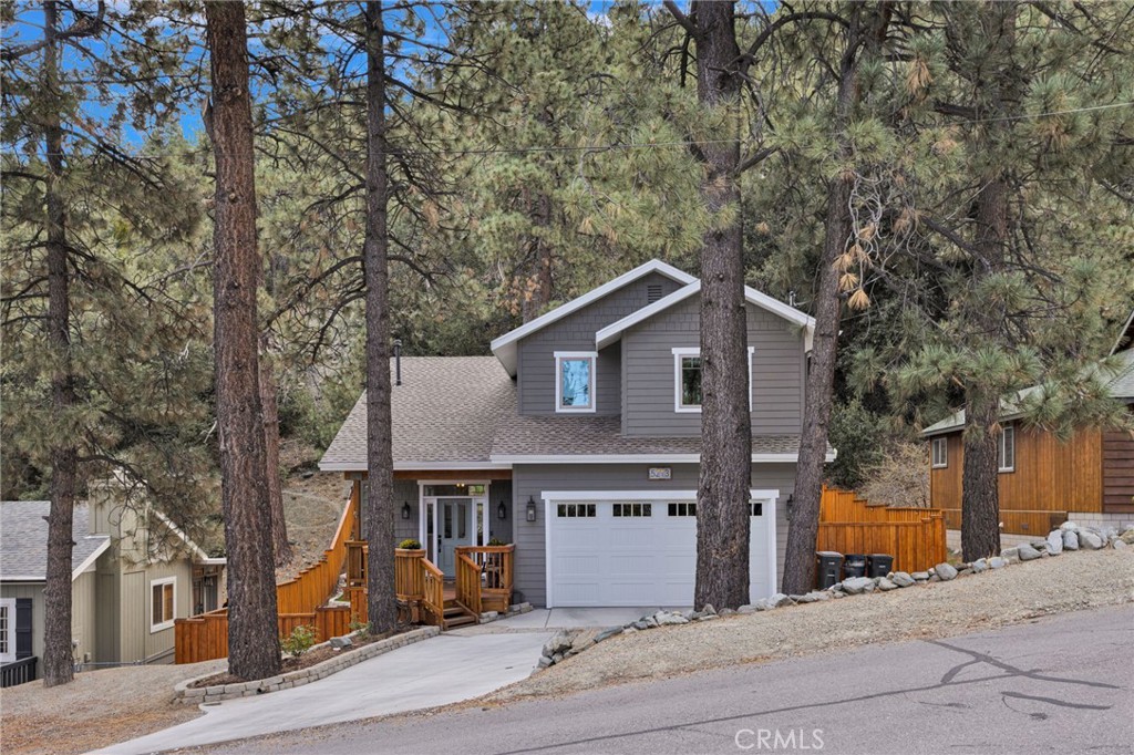 5213 E Canyon Property Photo 1