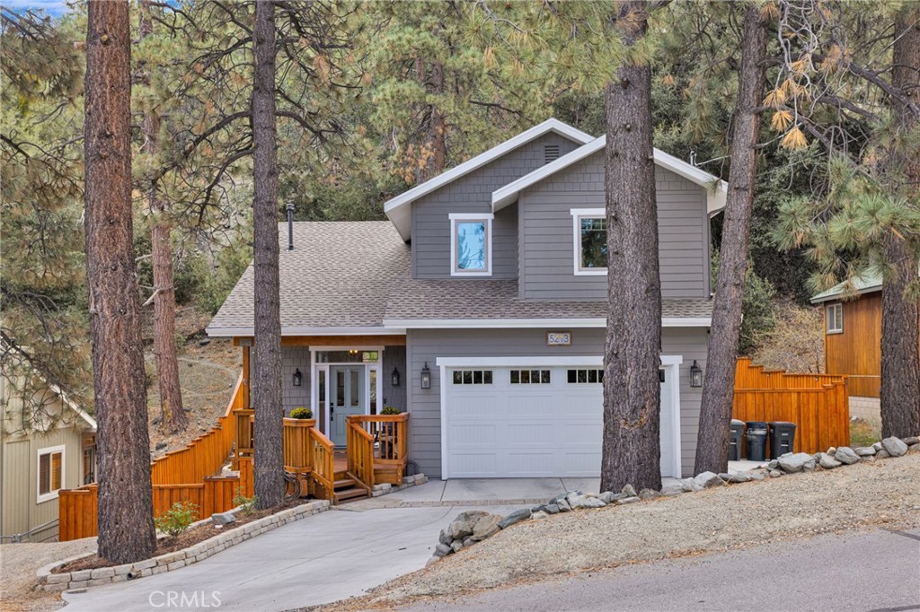 5213 E Canyon Property Photo 6