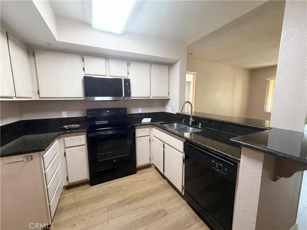 12584 Atwood Court Property Photo 3