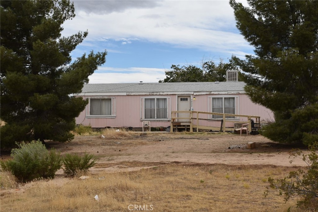 7933 7th Property Photo 1