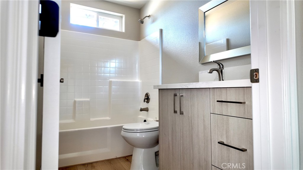 15271 Sycamore St. Property Photo 10