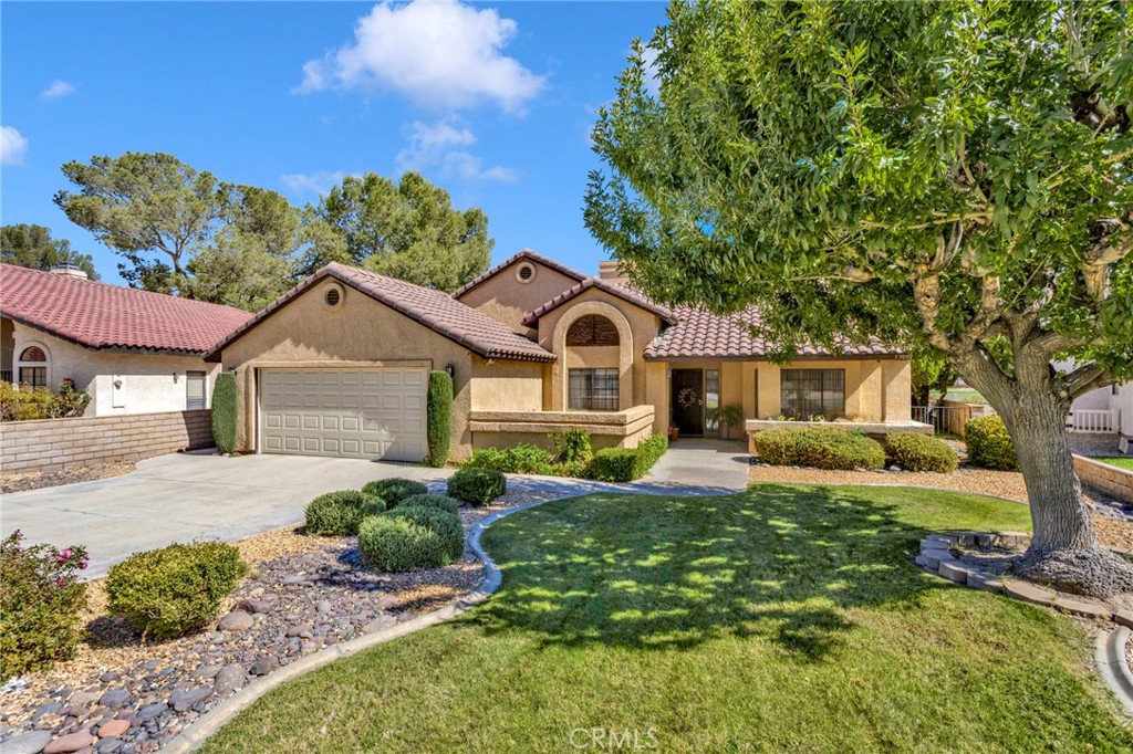 15001 Blue Grass Property Photo 4