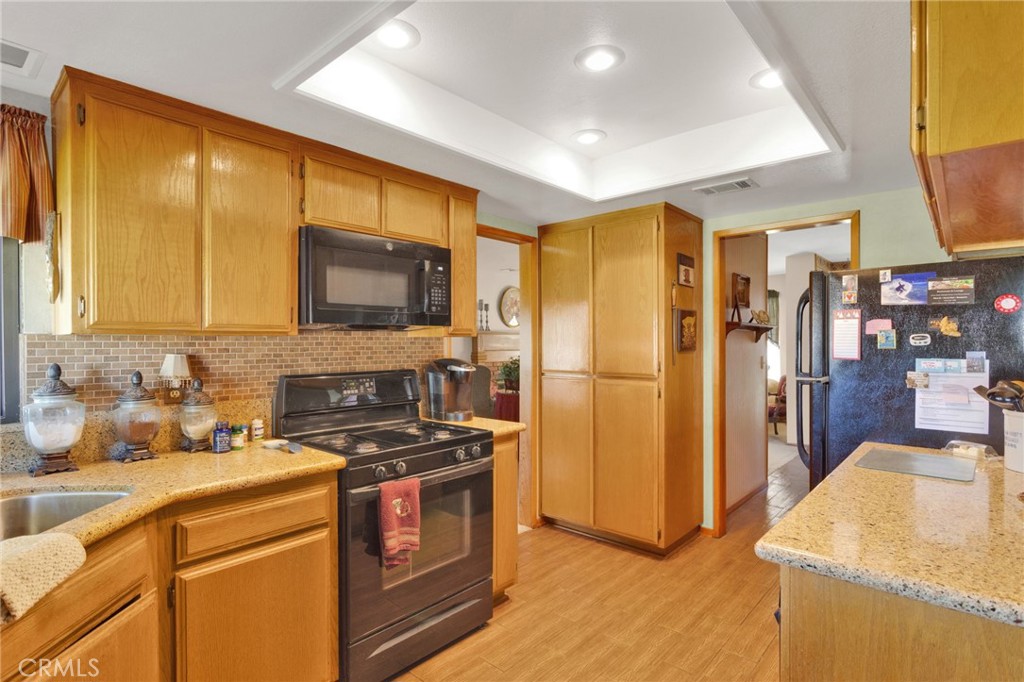 15001 Blue Grass Property Photo 39
