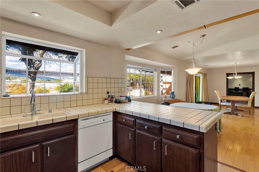 3789 Hollister Property Photo 14