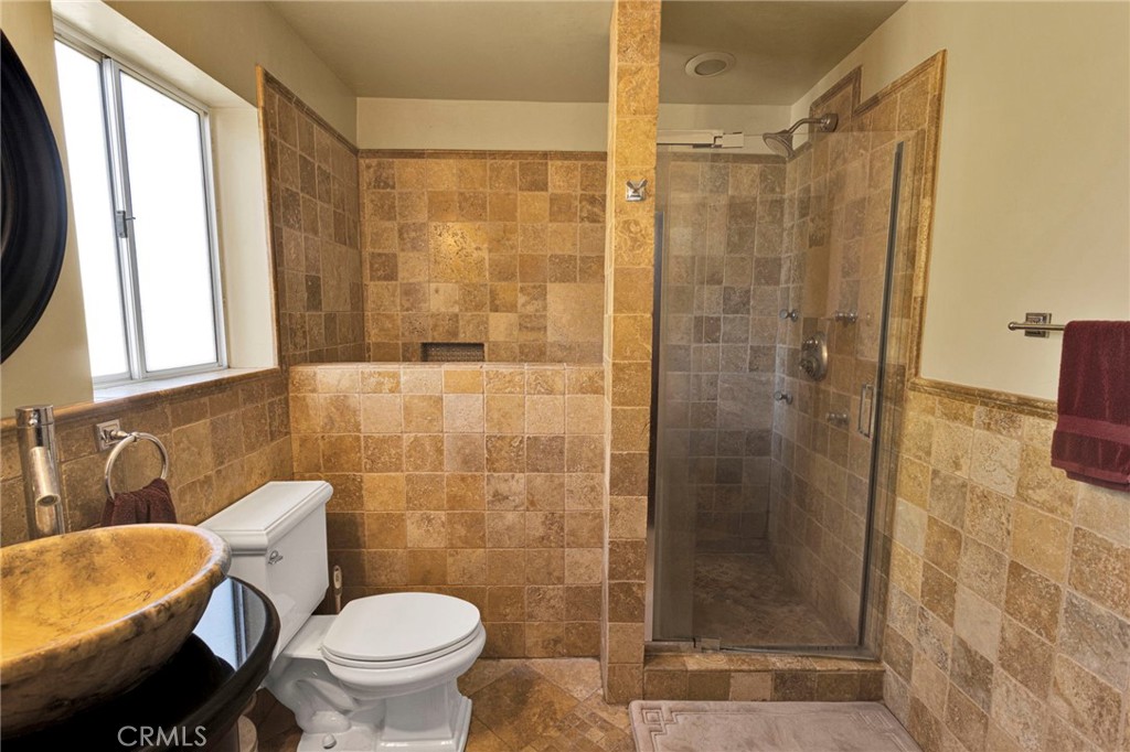 3789 Hollister Property Photo 27