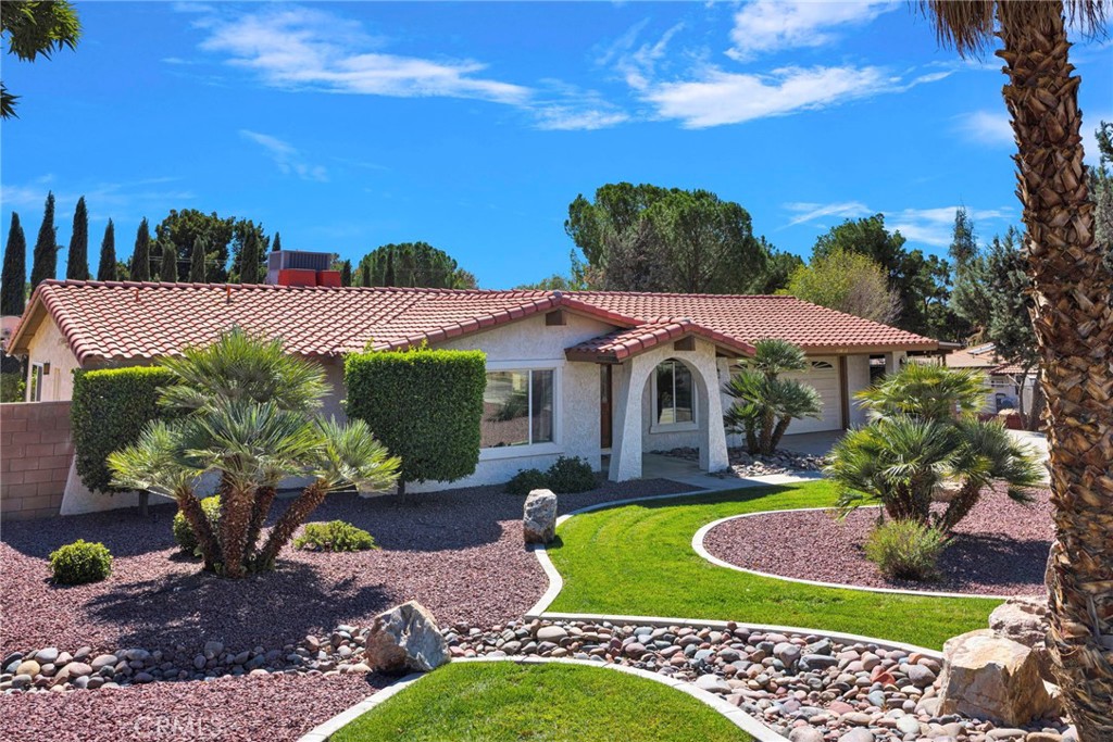 15033 Riverside Way Property Photo 2