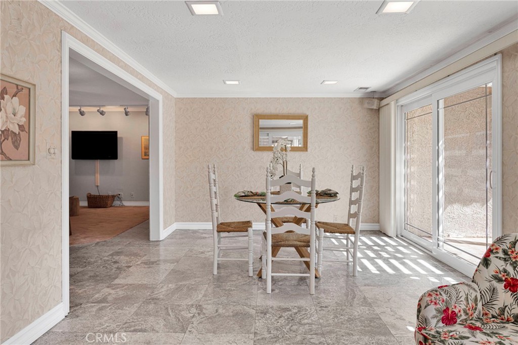 15033 Riverside Way Property Photo 25