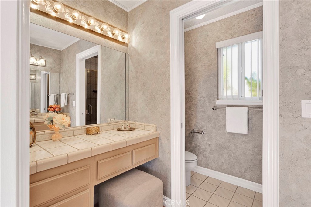 15033 Riverside Way Property Photo 32