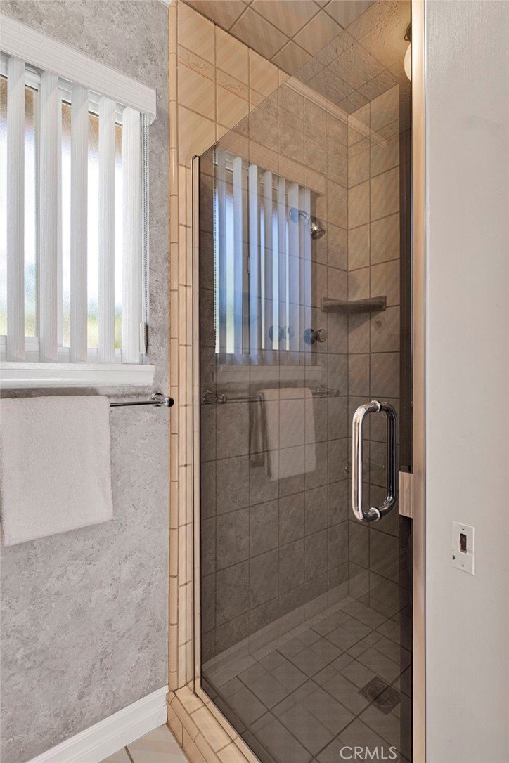 15033 Riverside Way Property Photo 33