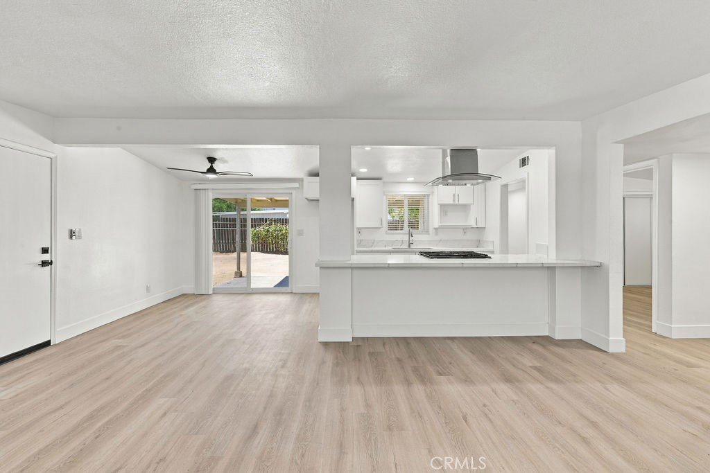 9390 3rd Avenue Property Photo 13
