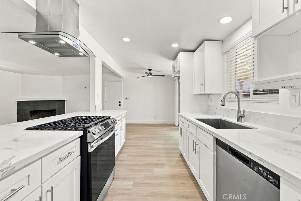 9390 3rd Avenue Property Photo 17
