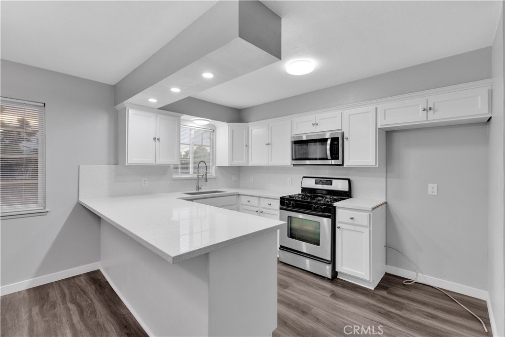 10814 Victor Property Photo 11