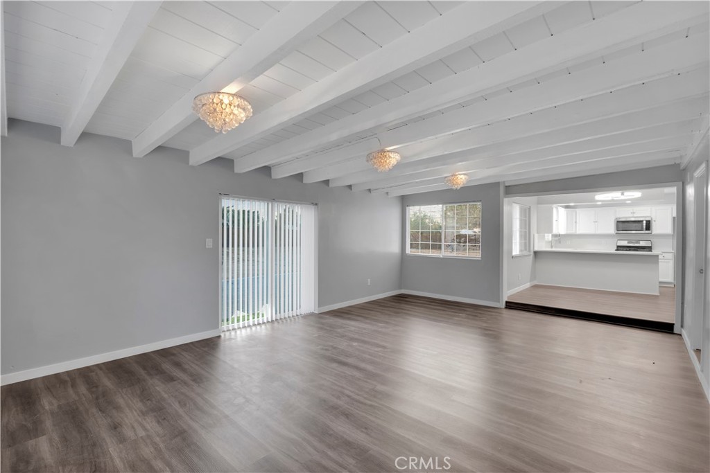 10814 Victor Property Photo 16