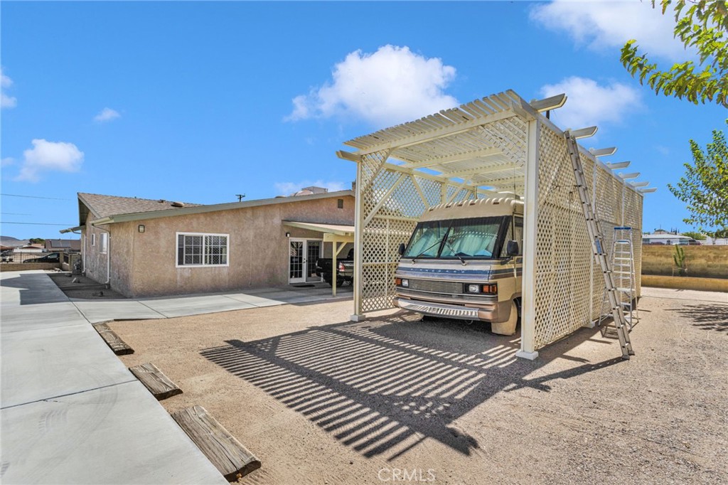 1130 Oasis Drive Property Photo 41