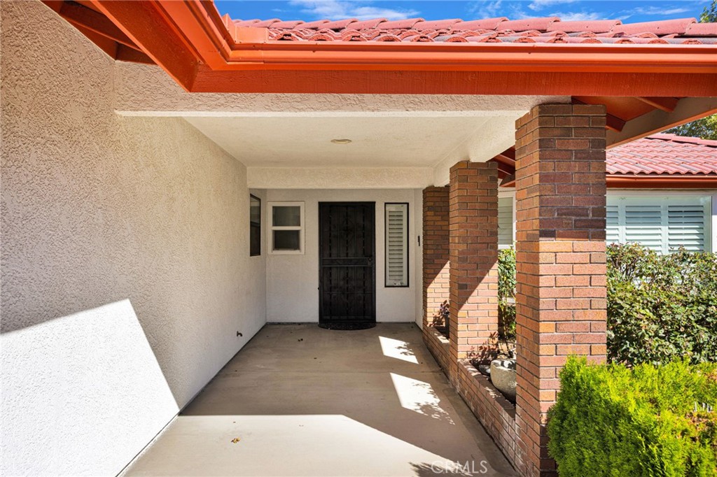 13355 Stoneridge Drive Property Photo 8