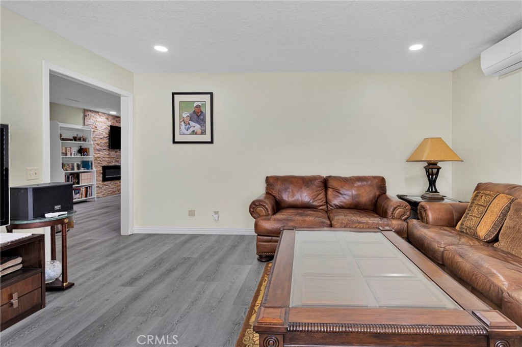 13355 Stoneridge Drive Property Photo 11