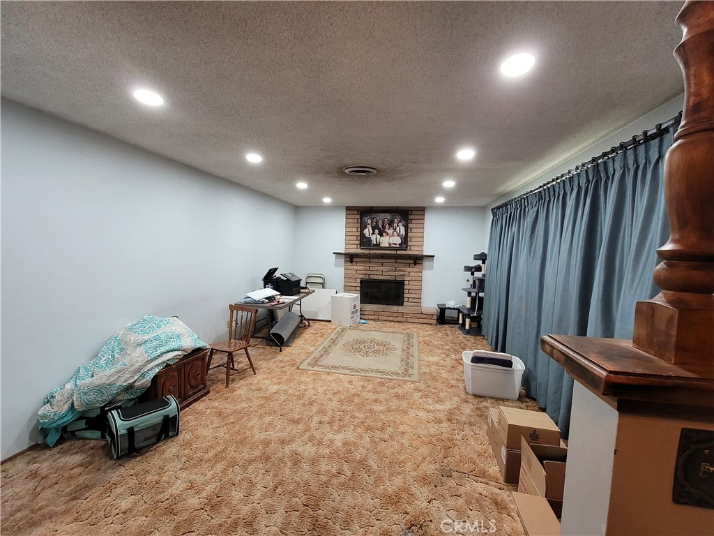15645 Avion Lane Property Photo 11