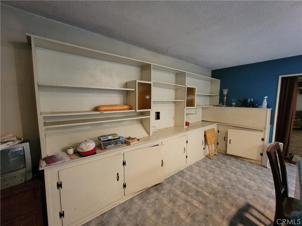 15645 Avion Lane Property Photo 17