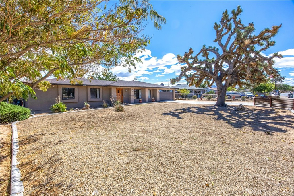 13231 Iroquois Property Photo 4
