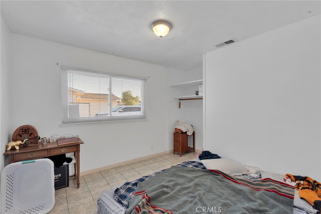 661 Stevens Property Photo 18