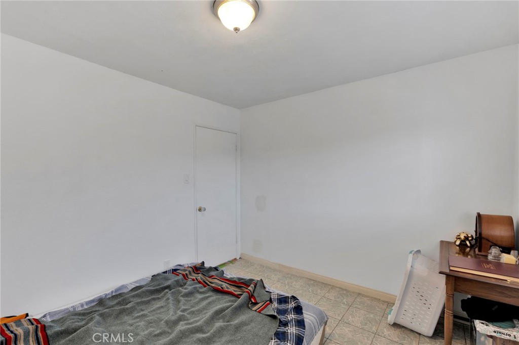 661 Stevens Property Photo 19