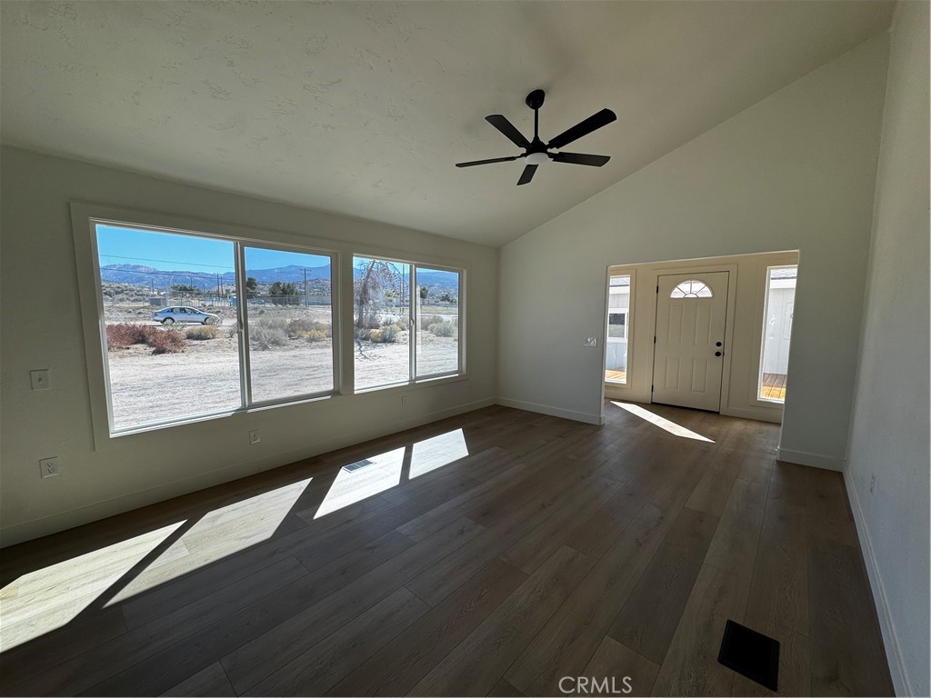 3932 Nielson Road Property Photo 5