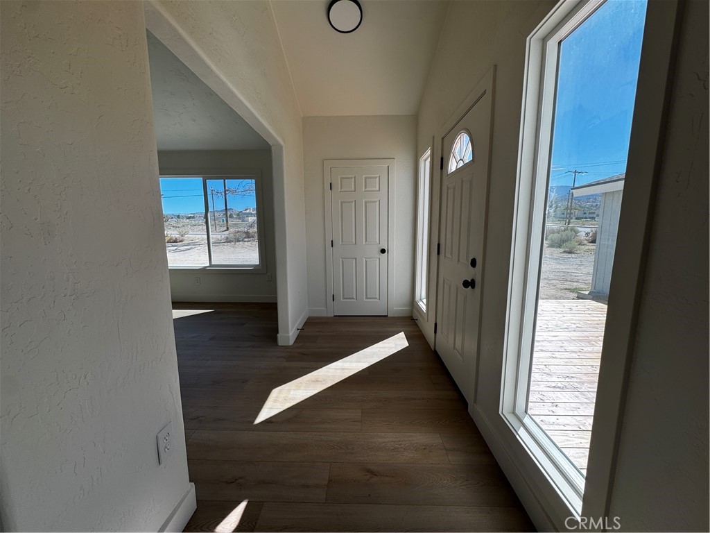 3932 Nielson Road Property Photo 6