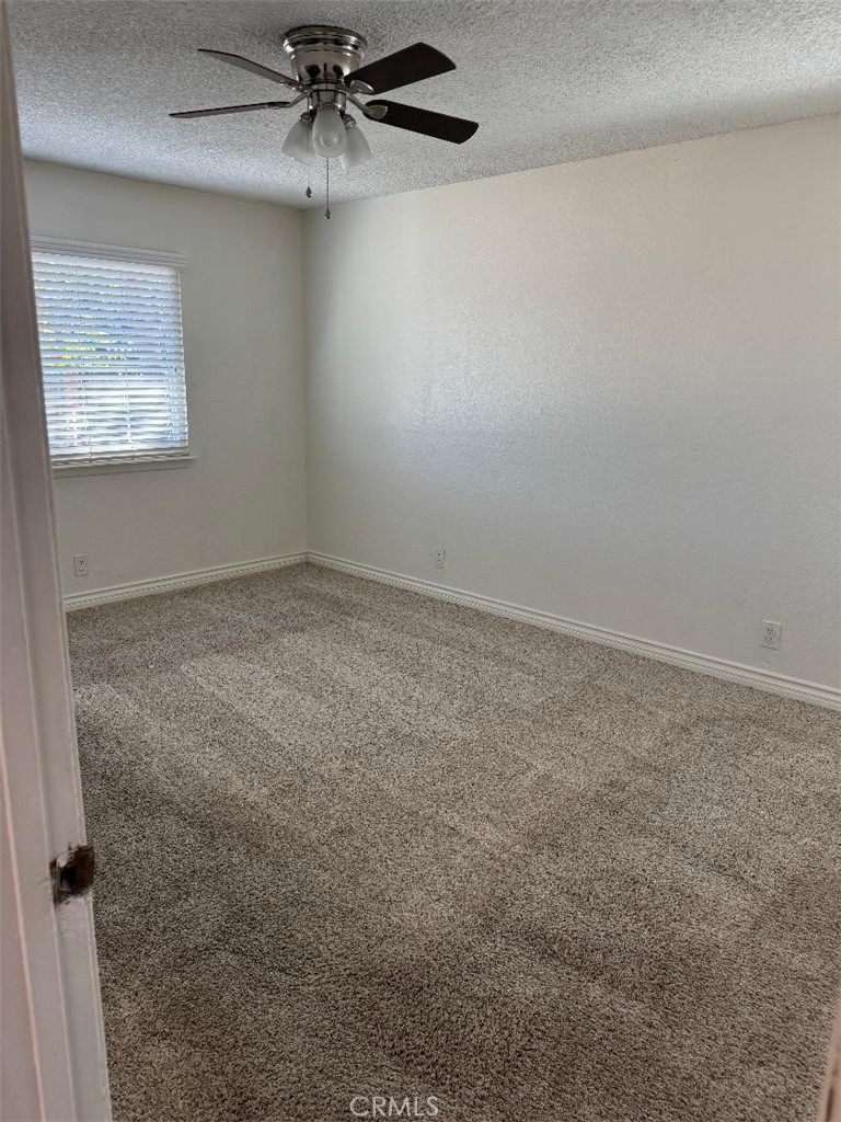 16188 Live Oak Property Photo 6