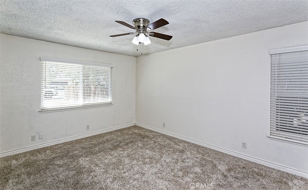 16188 Live Oak Property Photo 12