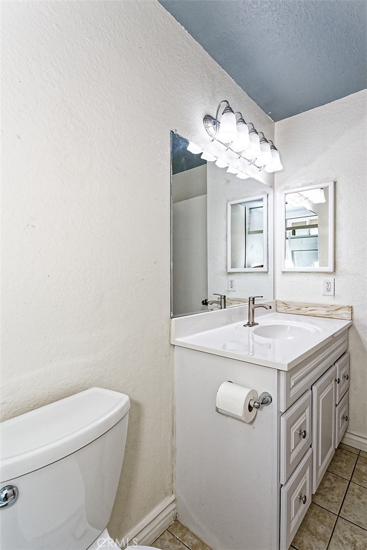 16188 Live Oak Property Photo 19