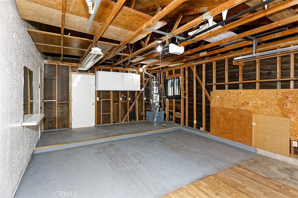 16188 Live Oak Property Photo 21