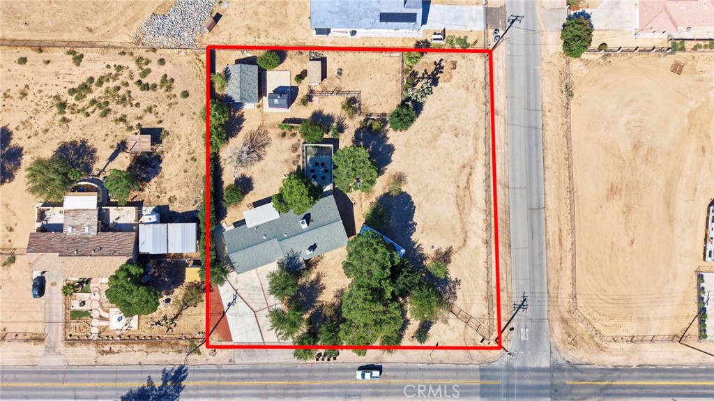 16326 Eucalyptus Street Property Photo 34