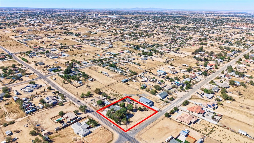 16326 Eucalyptus Street Property Photo 40