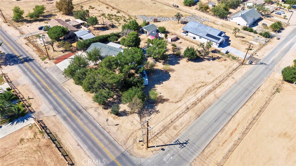 16326 Eucalyptus Street Property Photo 47