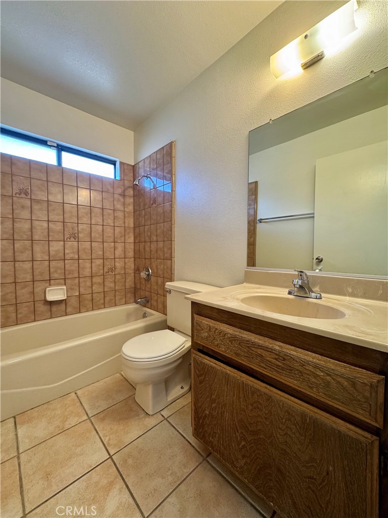 13839 Burning Tree Drive Property Photo 19