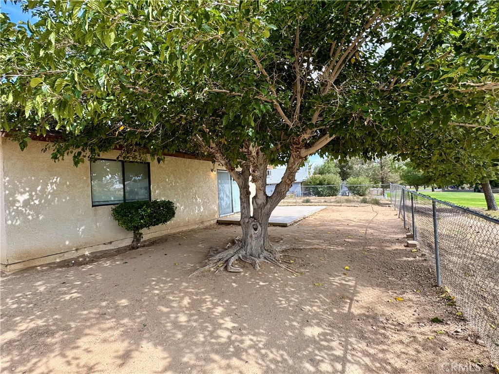 13839 Burning Tree Drive Property Photo 40