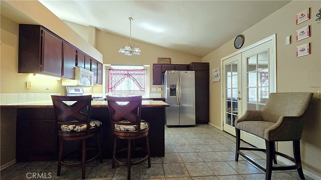 18630 Sonoma Property Photo 5