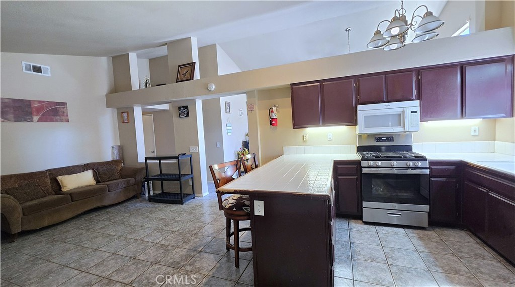18630 Sonoma Property Photo 6