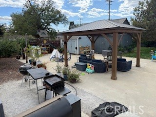 803 N California Property Photo 4