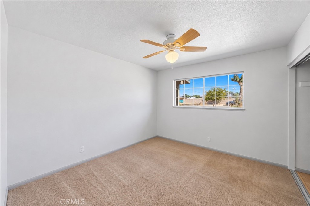 14204 Crow Road Property Photo 12