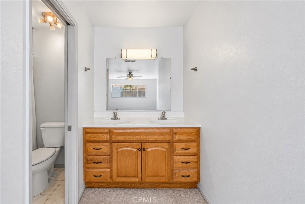 14204 Crow Road Property Photo 14