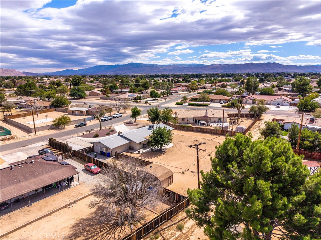 14204 Crow Road Property Photo 31