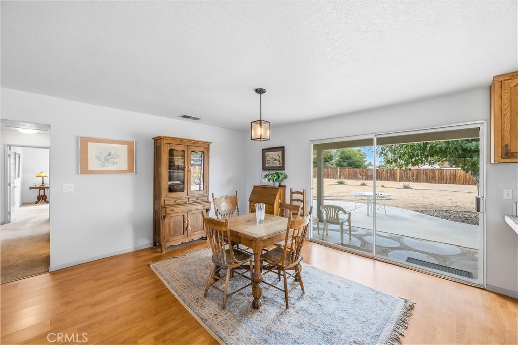 14204 Crow Road Property Photo 36