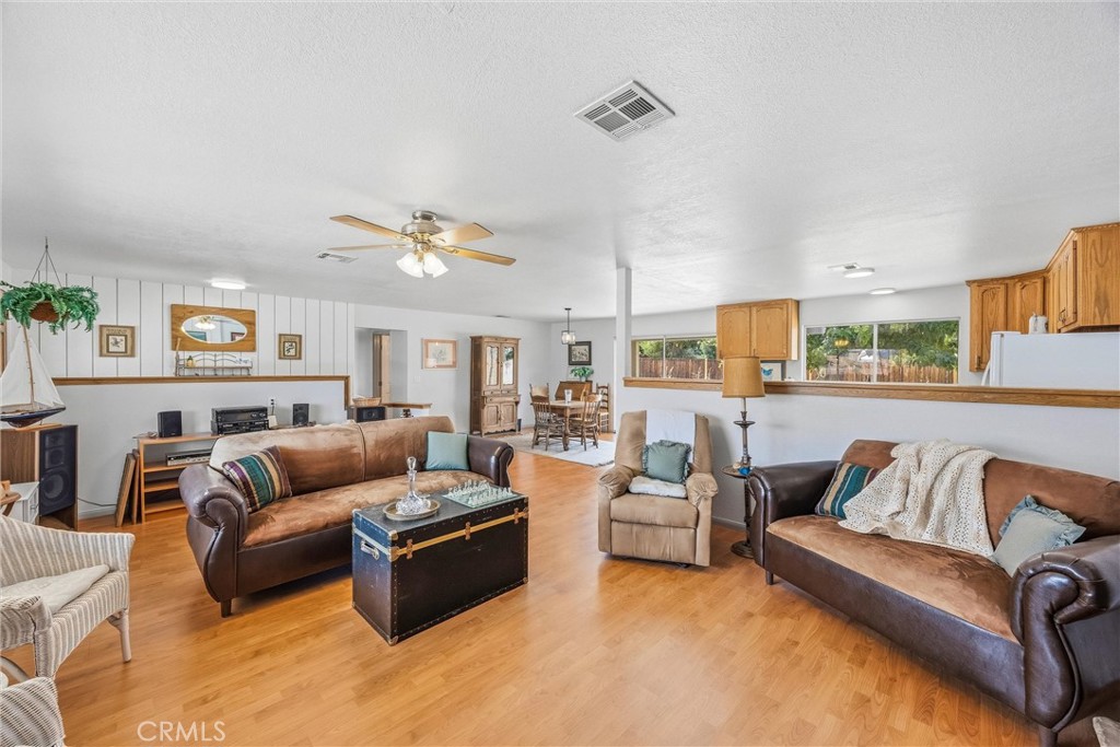 14204 Crow Road Property Photo 38