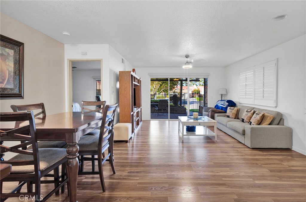 19076 Primrose Property Photo 12