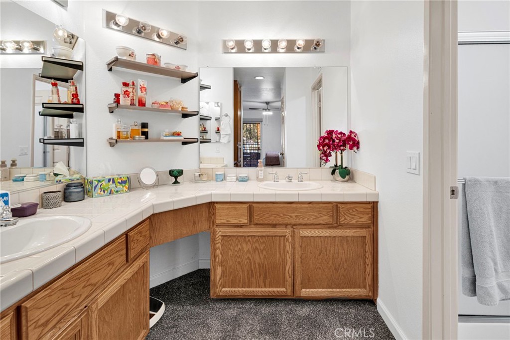 19076 Primrose Property Photo 22