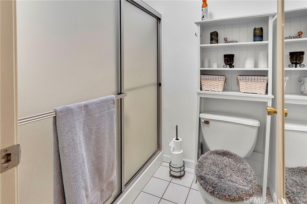 19076 Primrose Property Photo 24