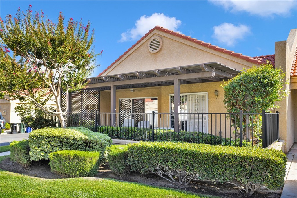 19076 Primrose Property Photo 35